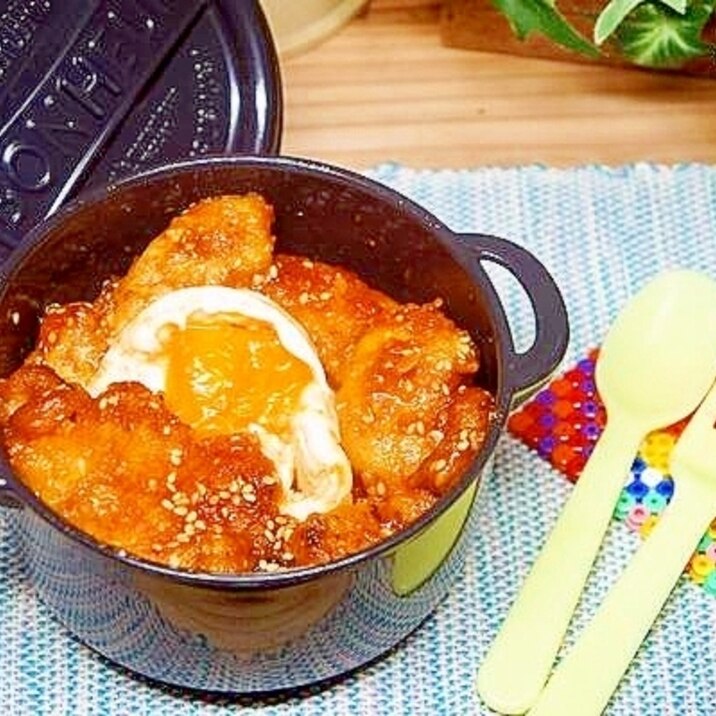 辛さ控えめで食べやすい!鶏胸肉のヤンニョムチキン風